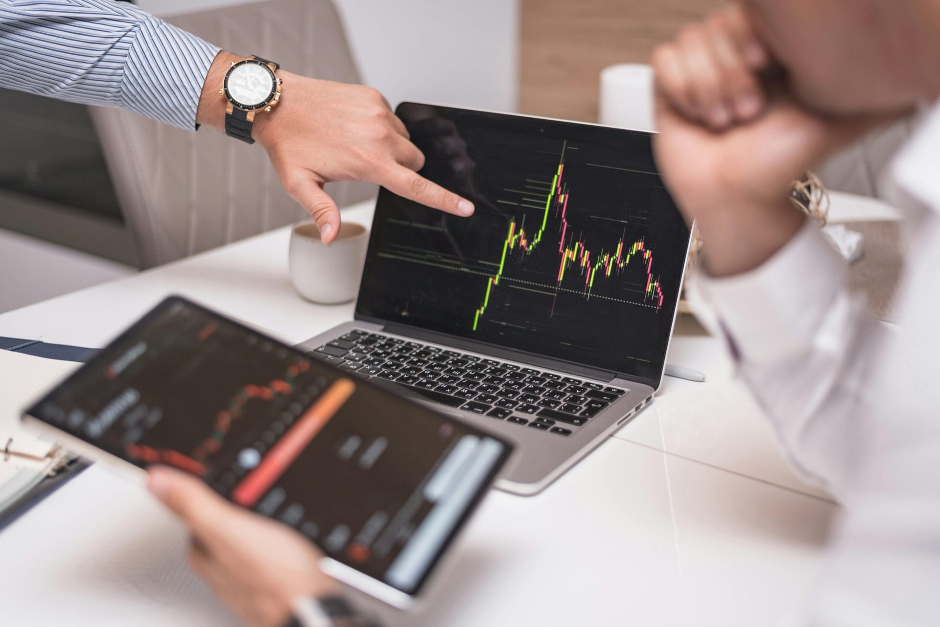 Ridurre il lavoro manuale nelle operazioni Finance